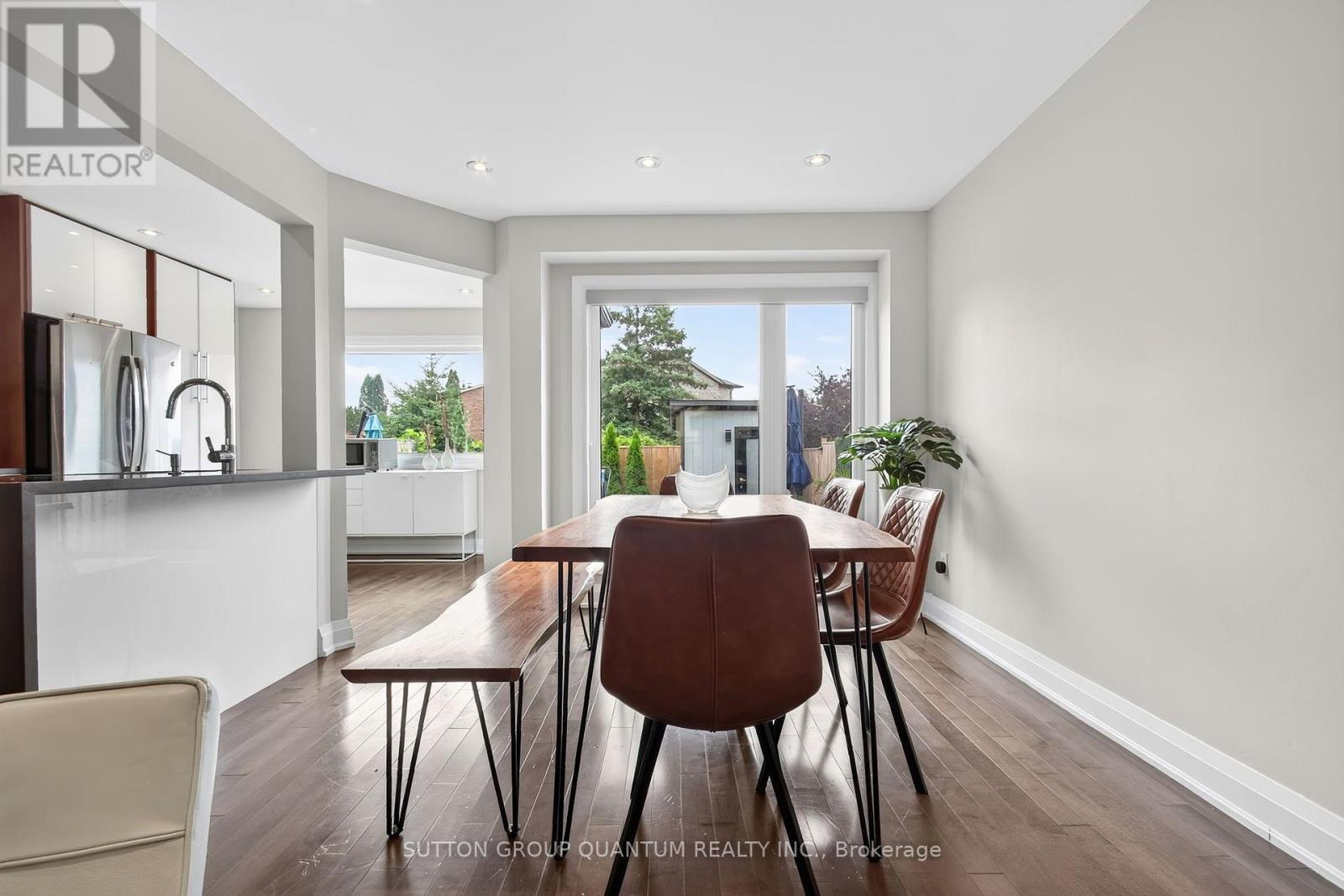 4413 Lee Drive, Mississauga, ON - Indoor Photo Showing Other Room