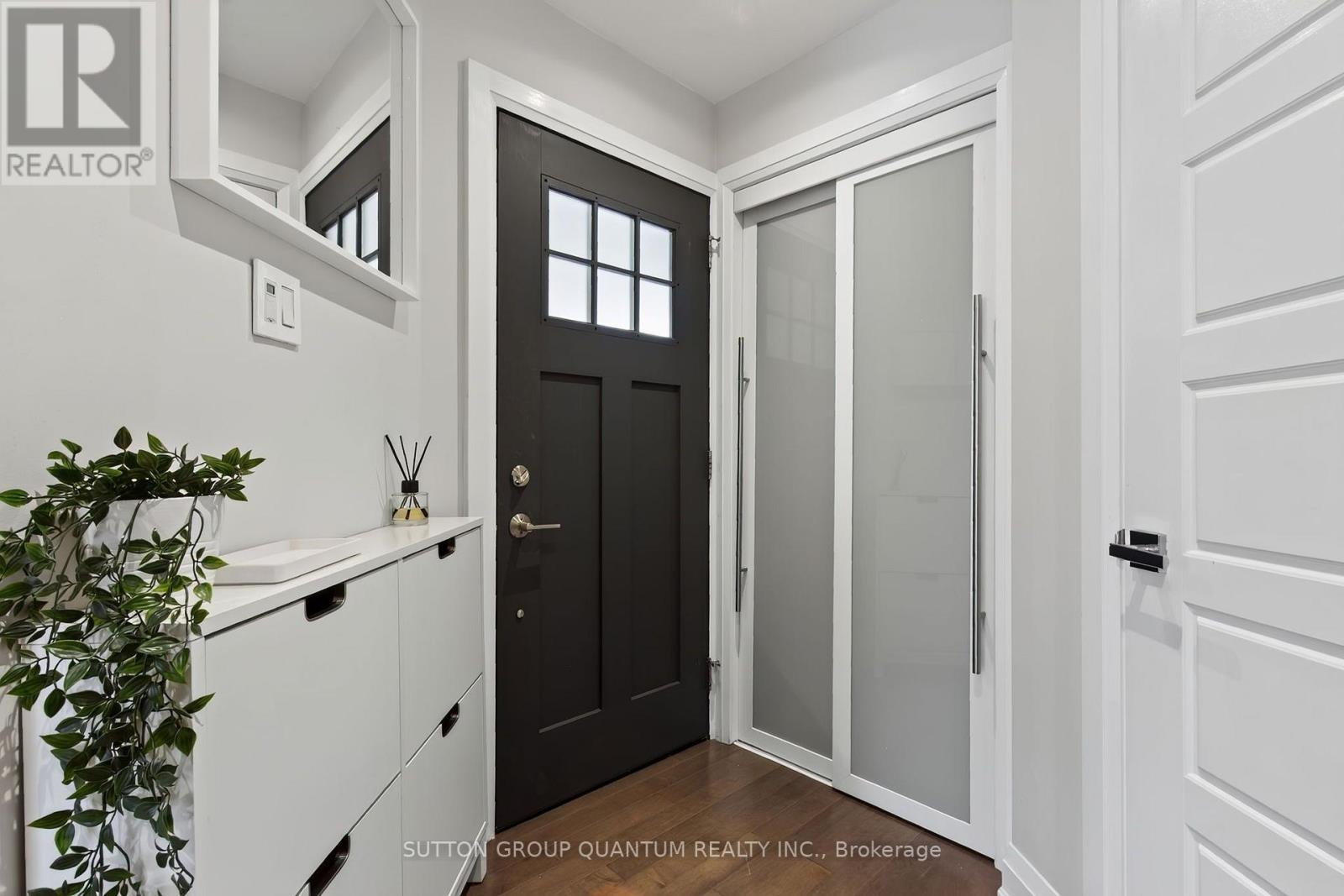4413 Lee Drive, Mississauga, ON - Indoor Photo Showing Other Room