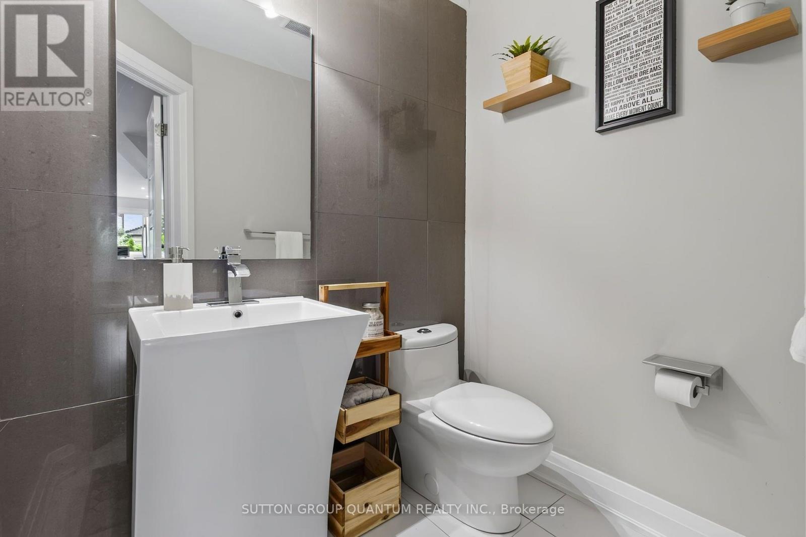 4413 Lee Drive, Mississauga, ON - Indoor Photo Showing Bathroom