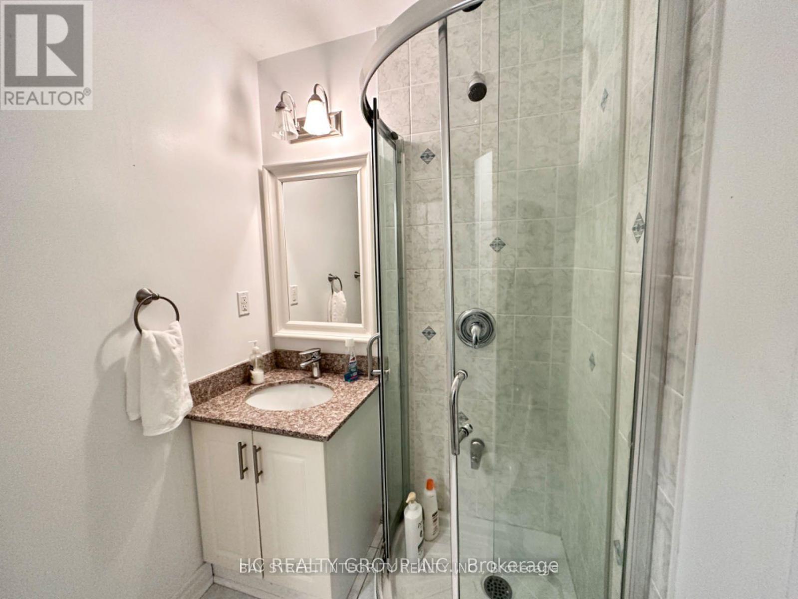 35 Lailey Crescent, Toronto, ON - Indoor Photo Showing Bathroom