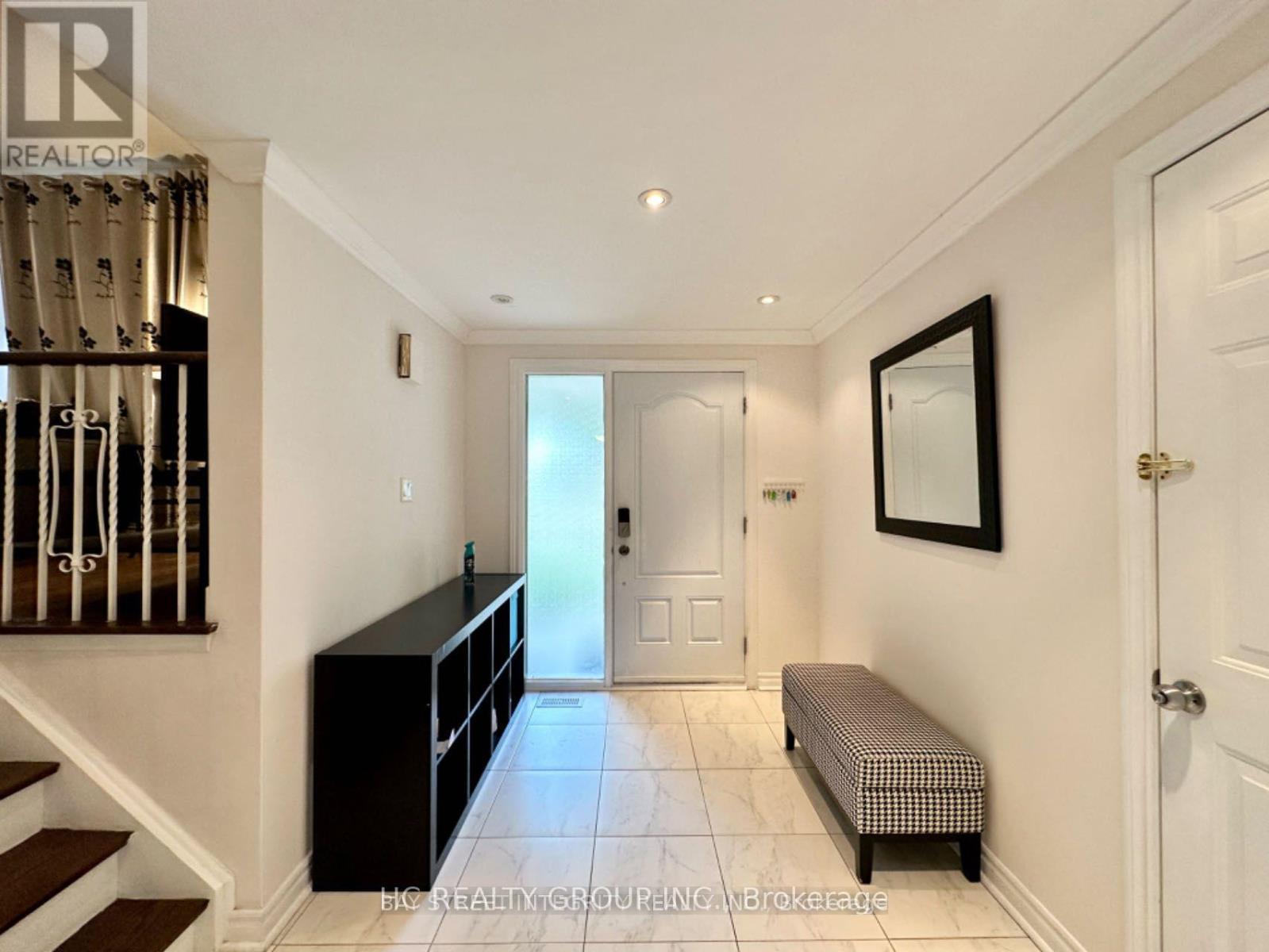 35 Lailey Crescent, Toronto, ON - Indoor Photo Showing Other Room