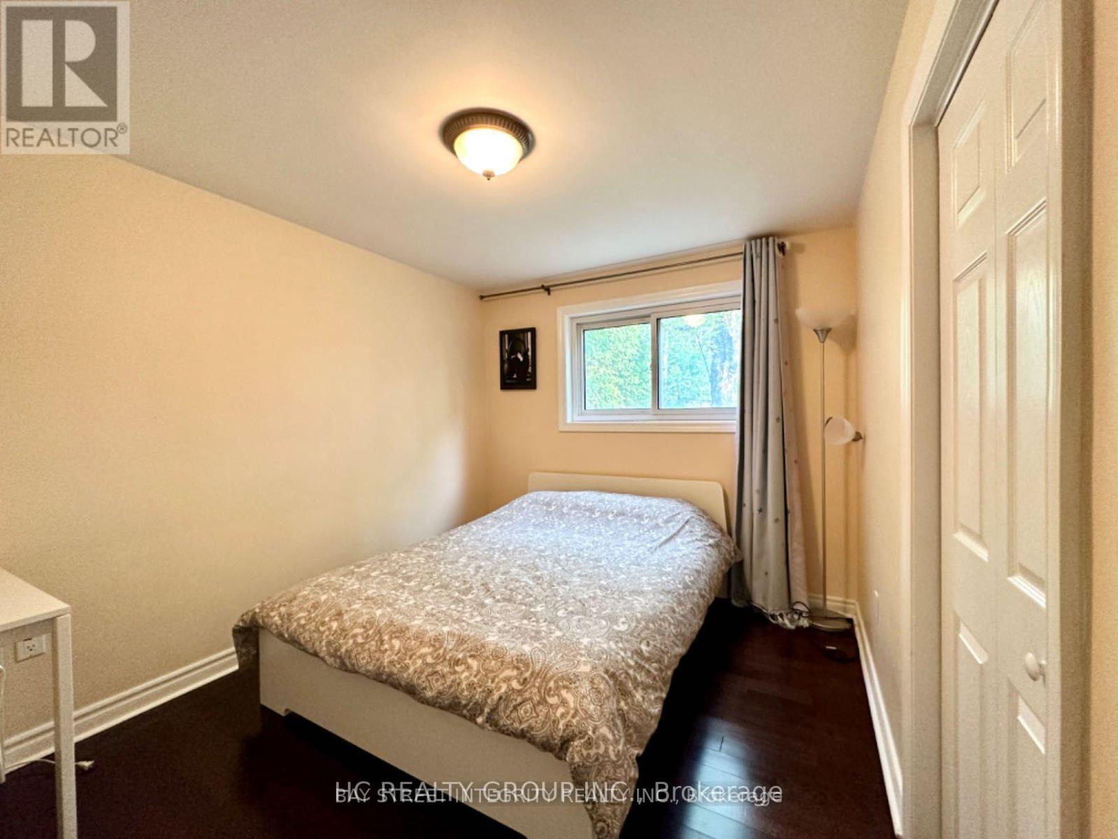 35 Lailey Crescent, Toronto, ON - Indoor Photo Showing Bedroom