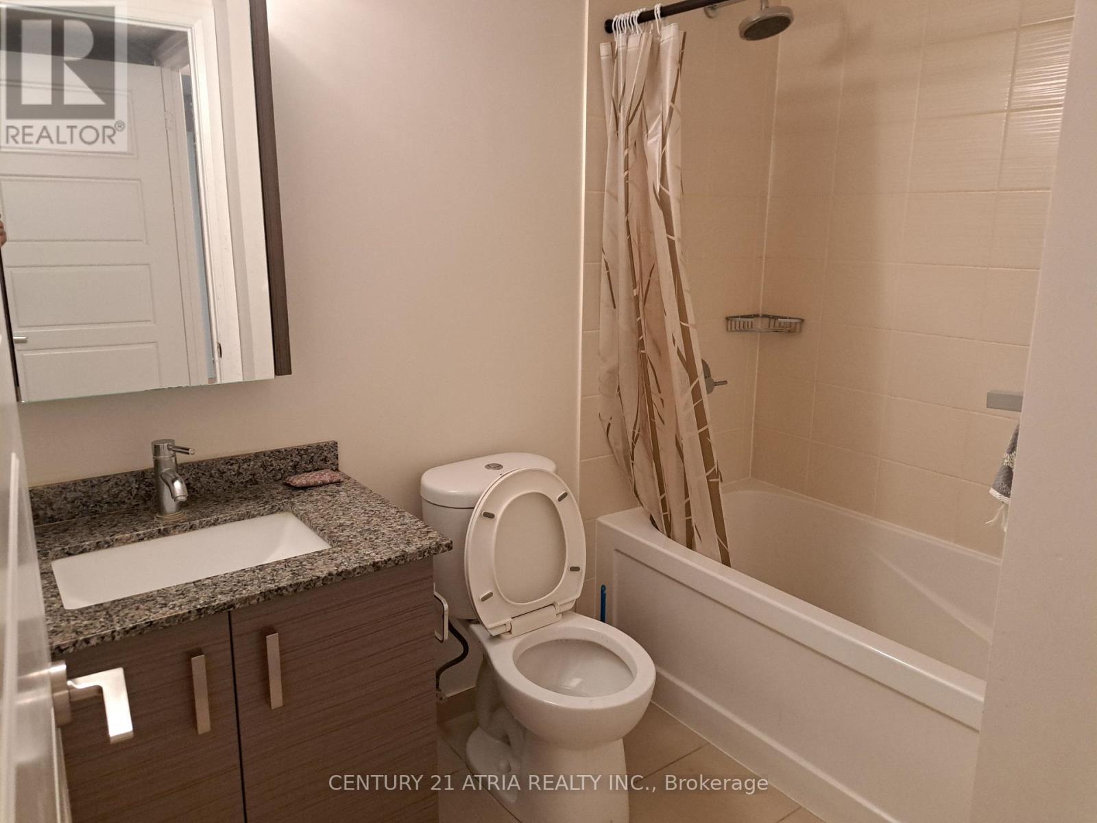 517 - 1 Uptown Drive, Markham, ON - Indoor Photo Showing Bathroom