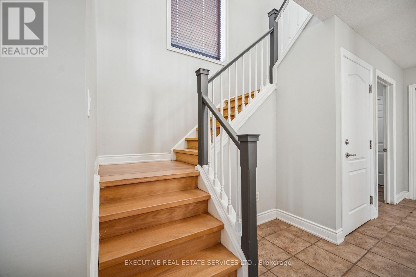 3264 Meadowgate Boulevard, London South, ON - Indoor Photo Showing Other Room