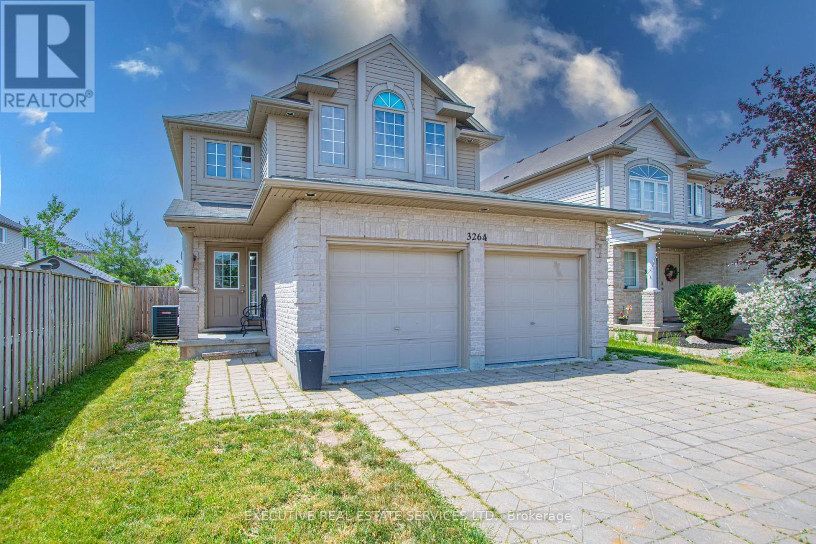 3264 Meadowgate Boulevard, London South, ON - Outdoor With Facade
