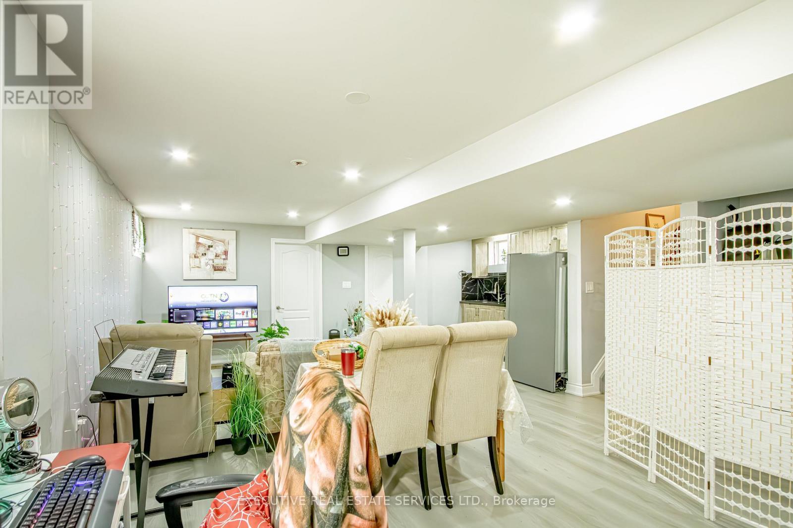 3264 Meadowgate Boulevard, London South, ON - Indoor