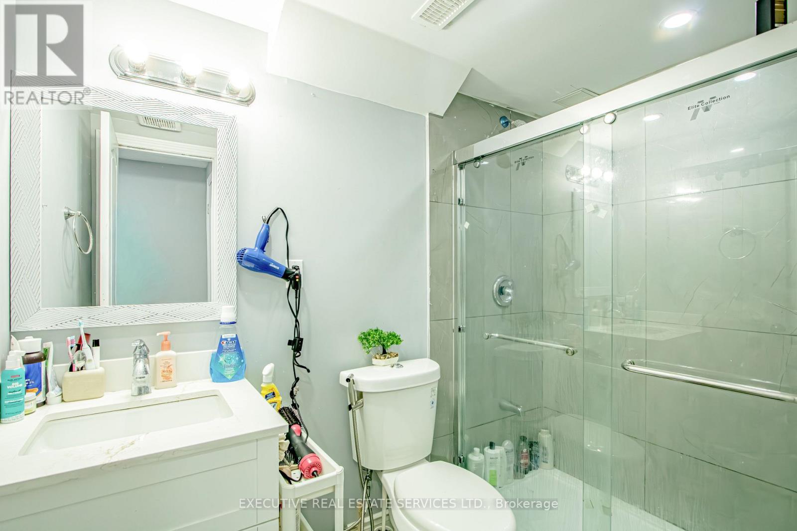 3264 Meadowgate Boulevard, London South, ON - Indoor Photo Showing Bathroom