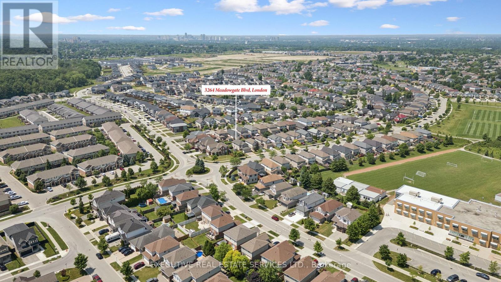 3264 Meadowgate Boulevard, London South, ON - Outdoor With View