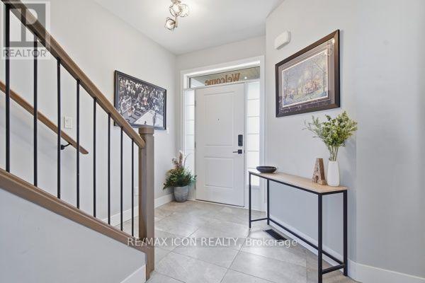 3053 Heardcreek Trail, London North (North S), ON - Indoor Photo Showing Other Room