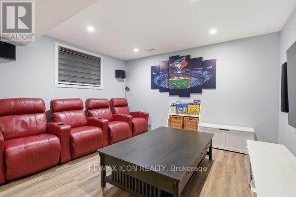 3053 Heardcreek Trail, London North (North S), ON - Indoor