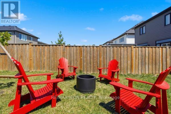 3053 Heardcreek Trail, London North (North S), ON - Outdoor With Exterior