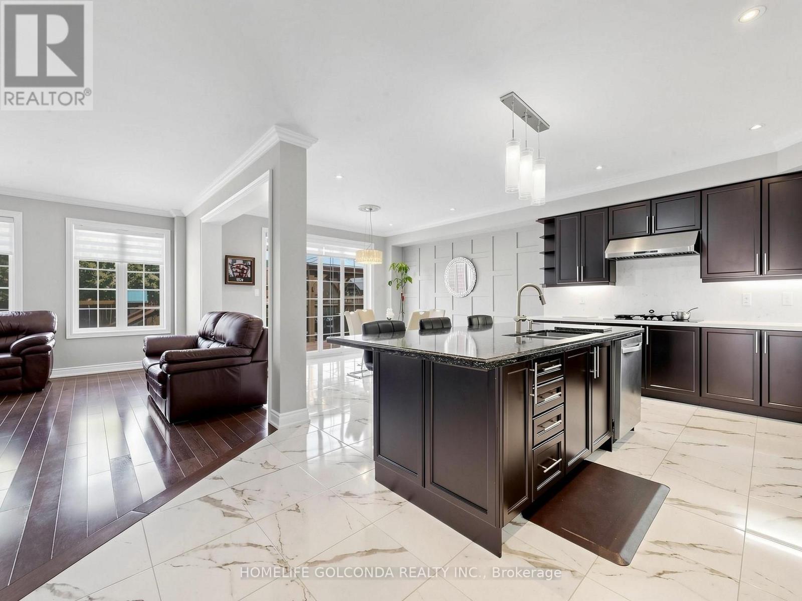 36 Oliver'S Mill Road, Springwater, ON - Indoor