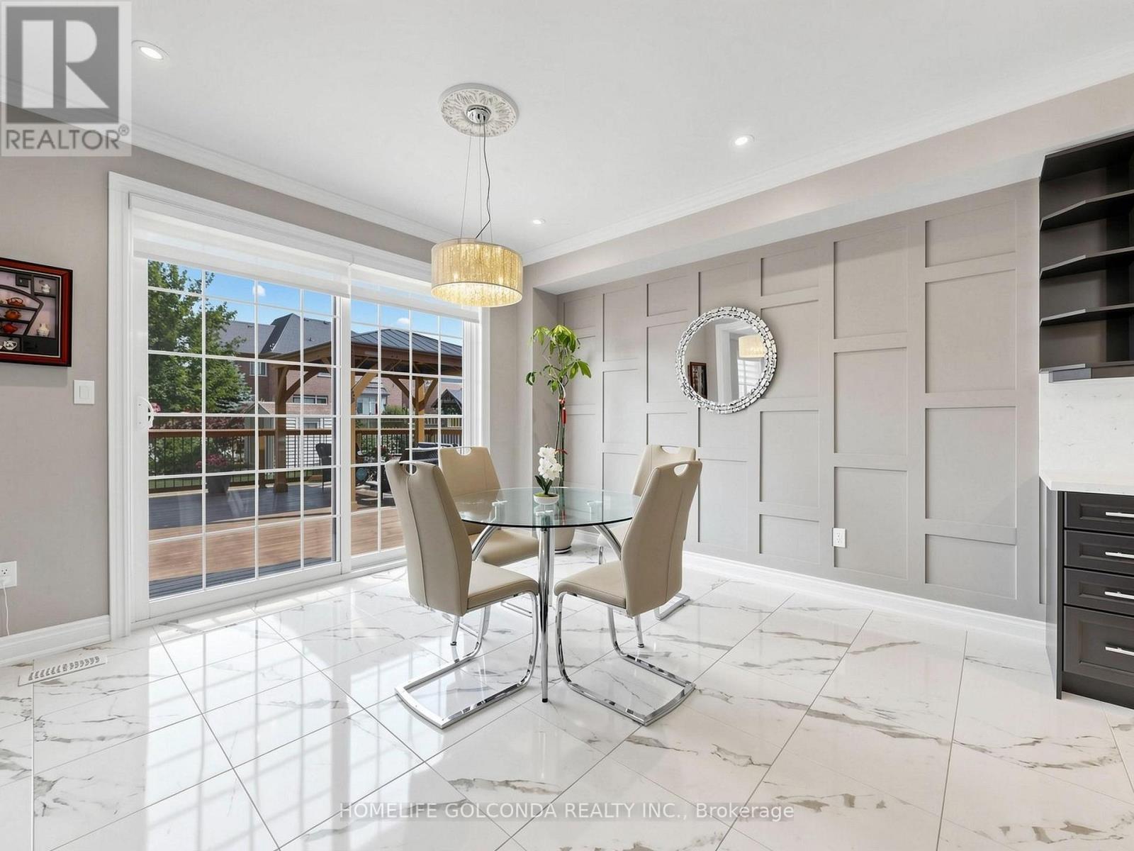 36 Oliver'S Mill Road, Springwater, ON - Indoor Photo Showing Dining Room