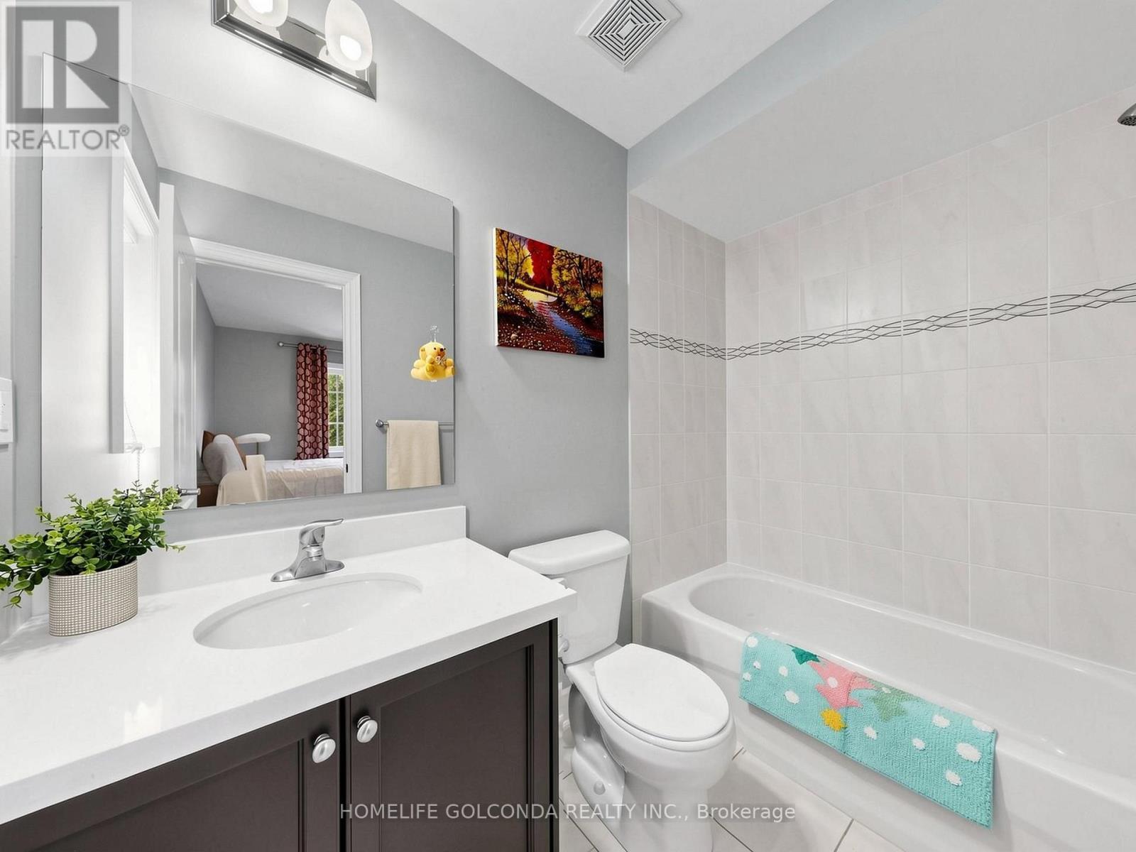 36 Oliver'S Mill Road, Springwater, ON - Indoor Photo Showing Bathroom