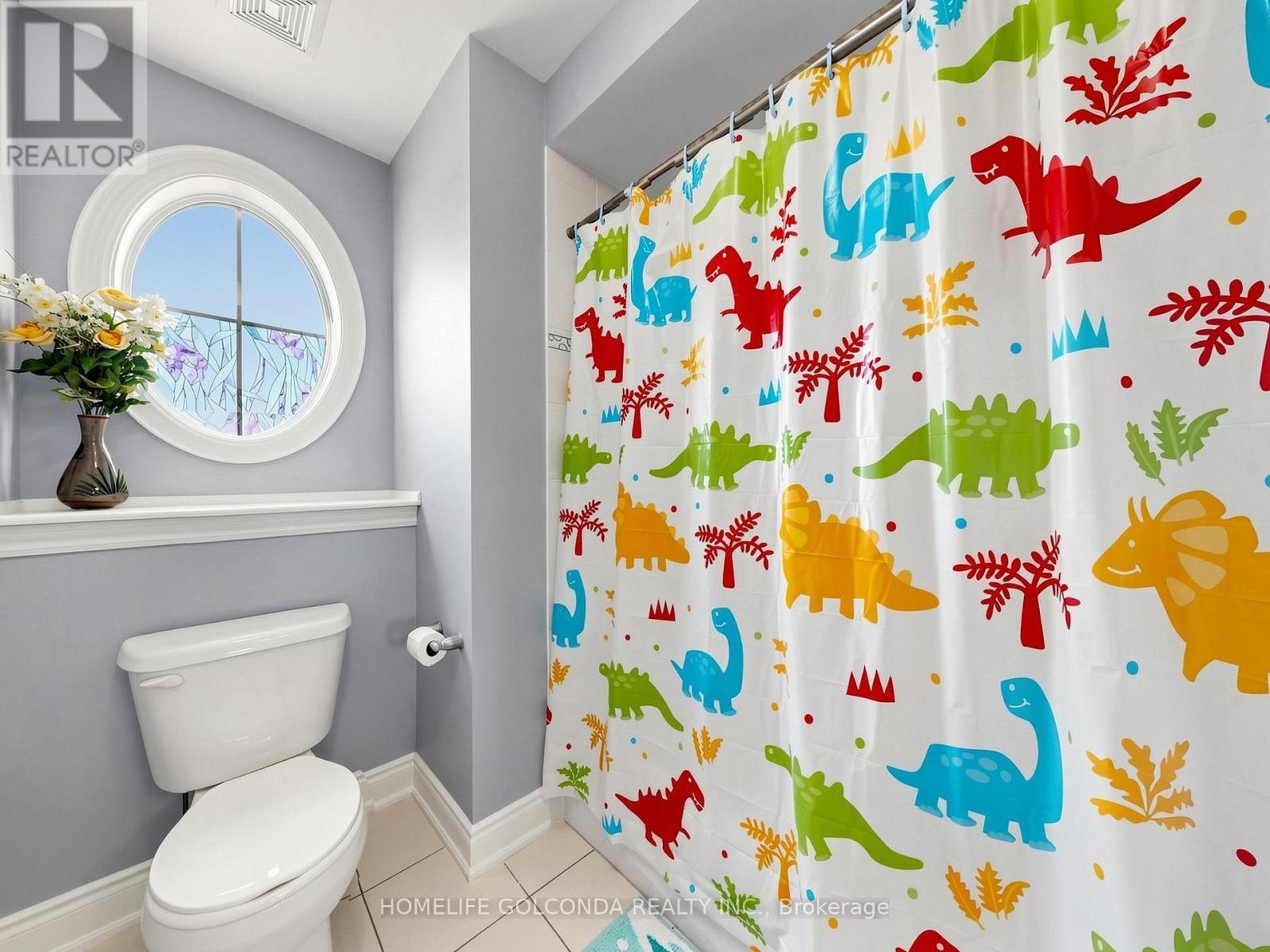 36 Oliver'S Mill Road, Springwater, ON - Indoor Photo Showing Bathroom