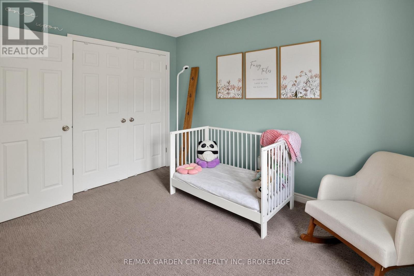 22 Riesling Drive, Niagara-On-The-Lake (Virgil), ON - Indoor Photo Showing Bedroom