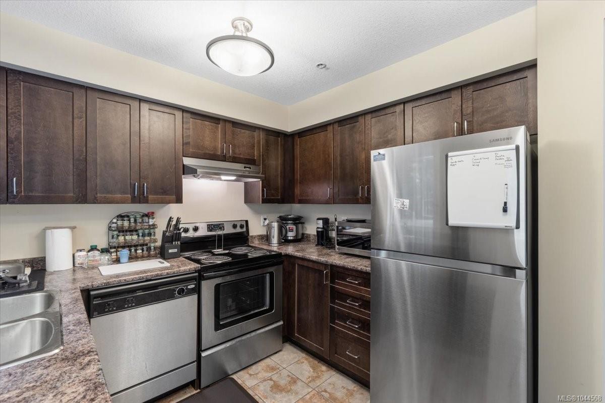#203-1620 Townsite Rd, Nanaimo, BC
