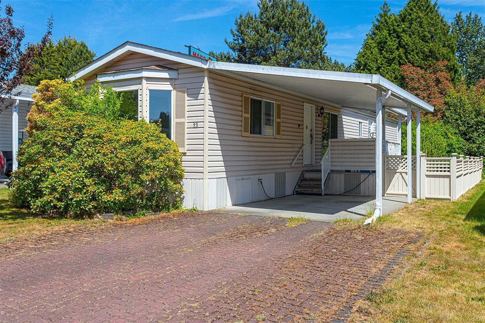 #23-7583 Central Saanich Rd, Central Saanich, BC