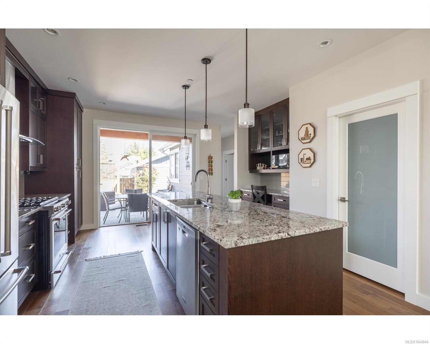 749 West Ridge Way, Qualicum Beach, BC