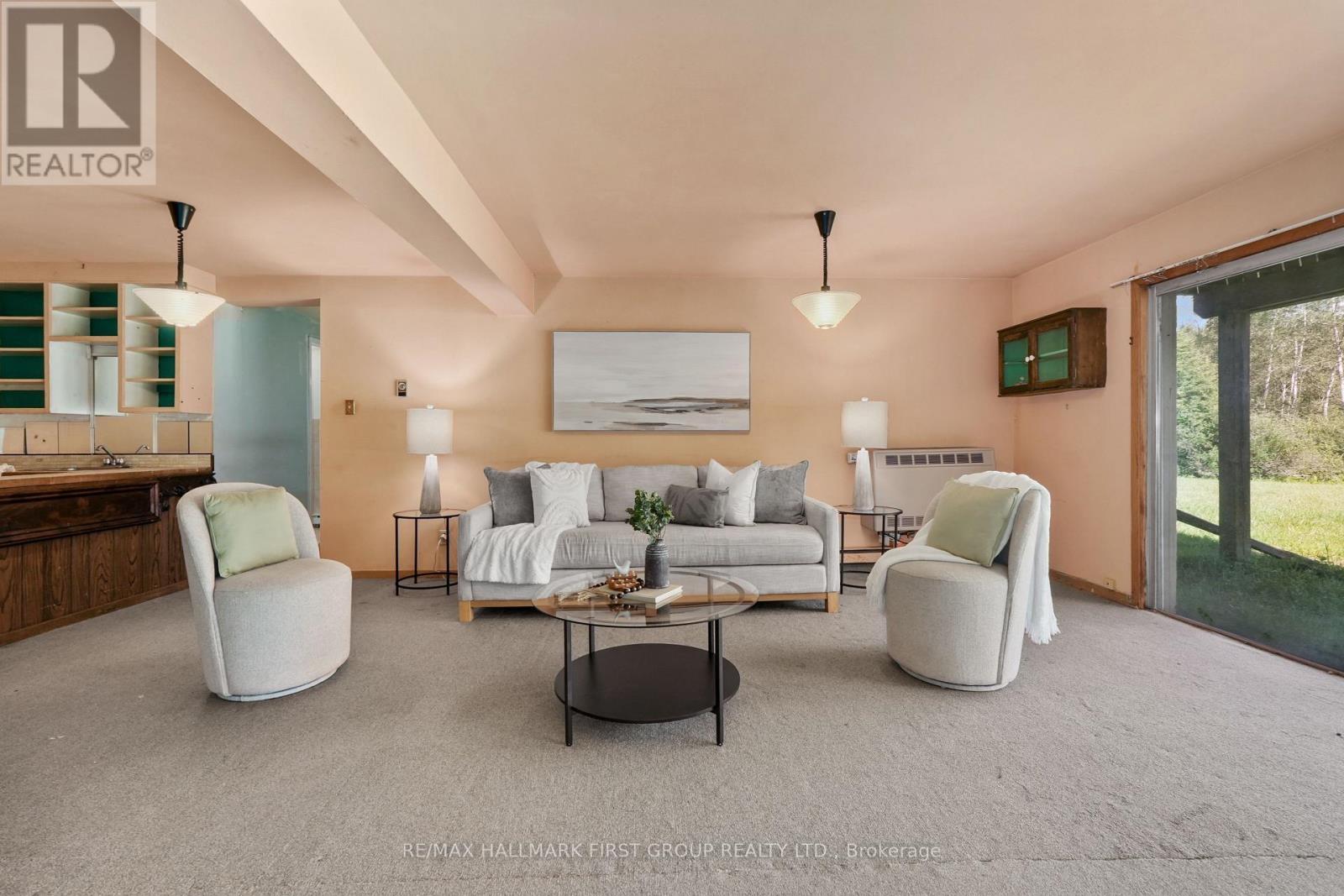 11758 County 29 Road, Alnwick/Haldimand, ON - Indoor Photo Showing Living Room