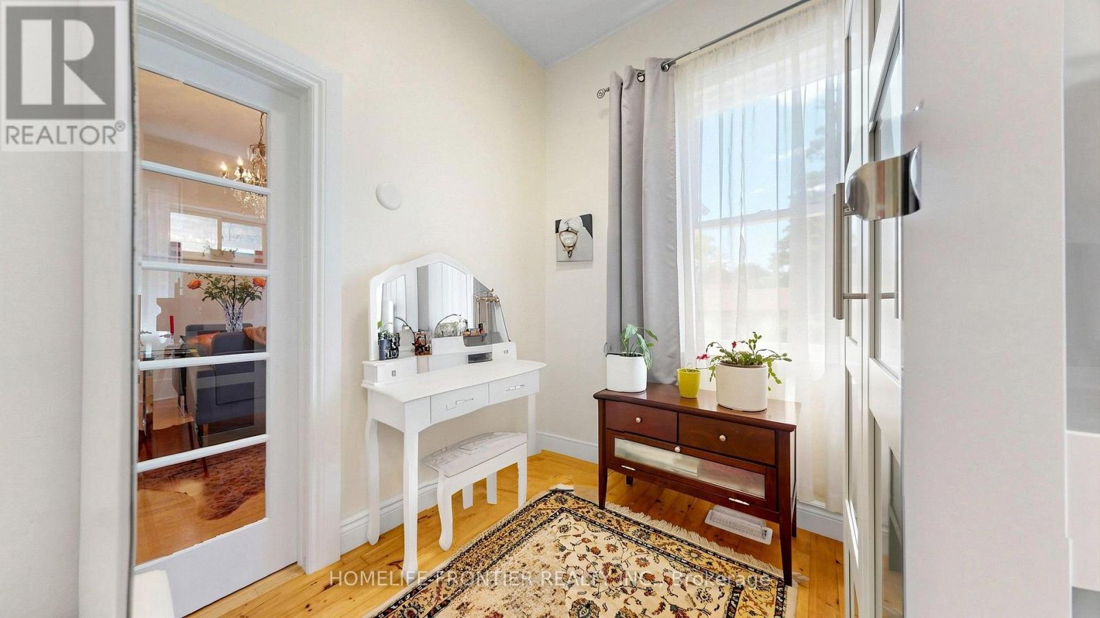 81 Richmond Street, Brantford, ON - Indoor Photo Showing Other Room