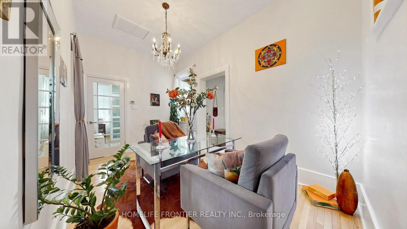 81 Richmond Street, Brantford, ON - Indoor Photo Showing Other Room