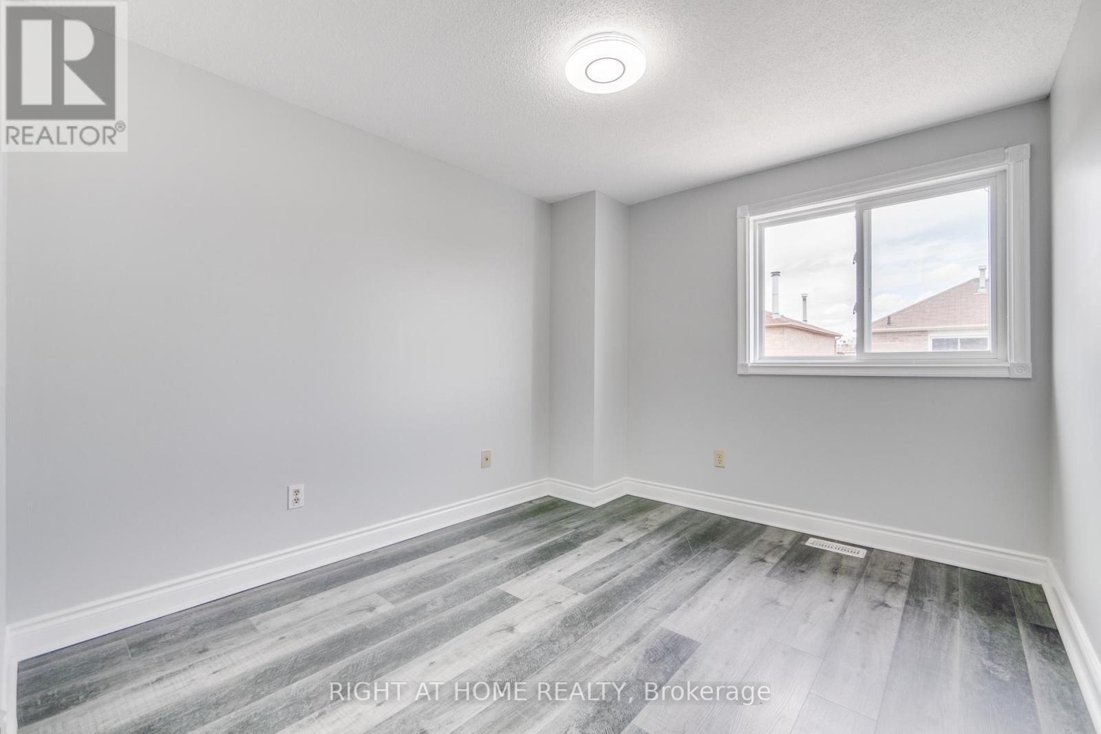 34 Meadowlark Drive, Brampton, ON - Indoor Photo Showing Other Room