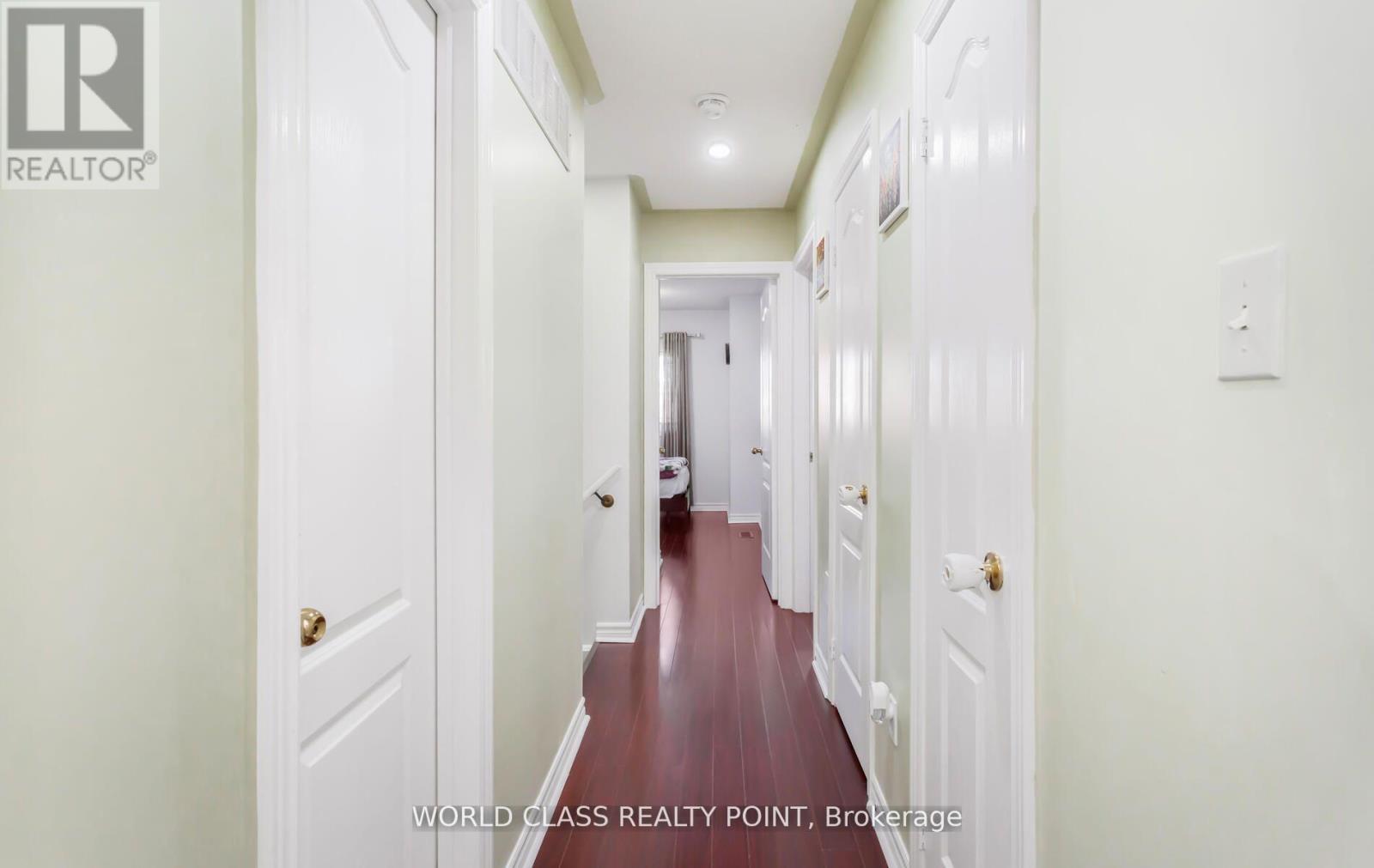 17 Manett Crescent E, Brampton, ON - Indoor Photo Showing Other Room