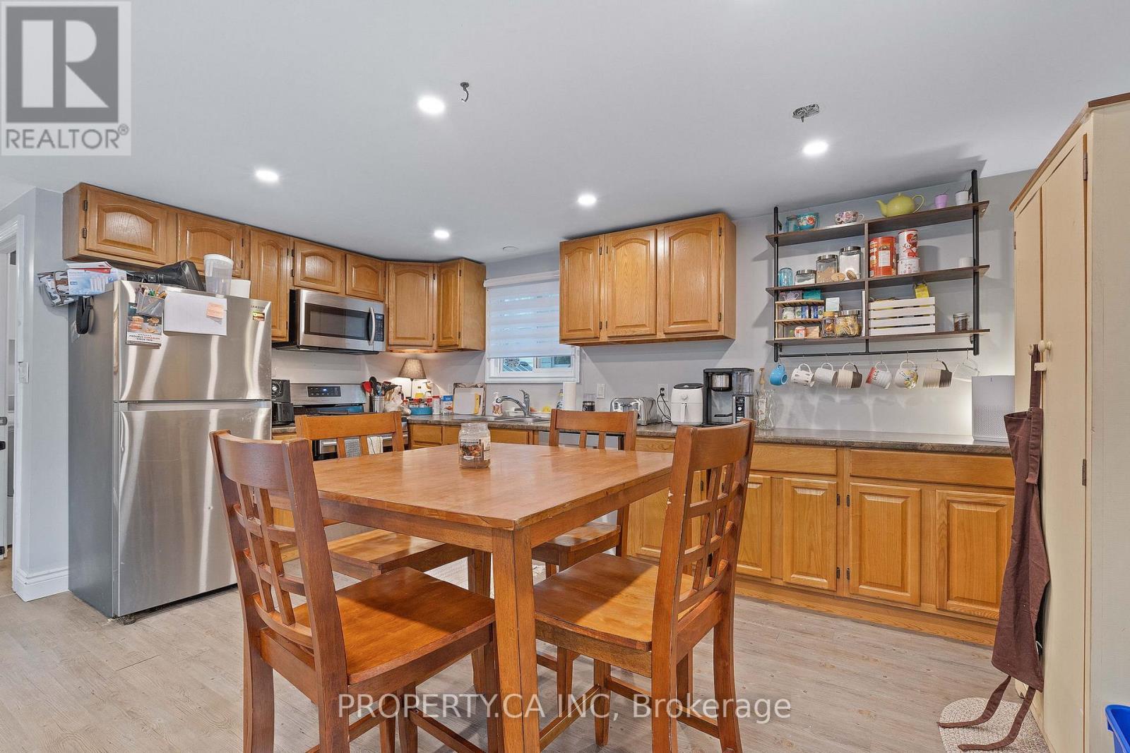 190 Ann Street, North Middlesex (Parkhill), ON - Indoor