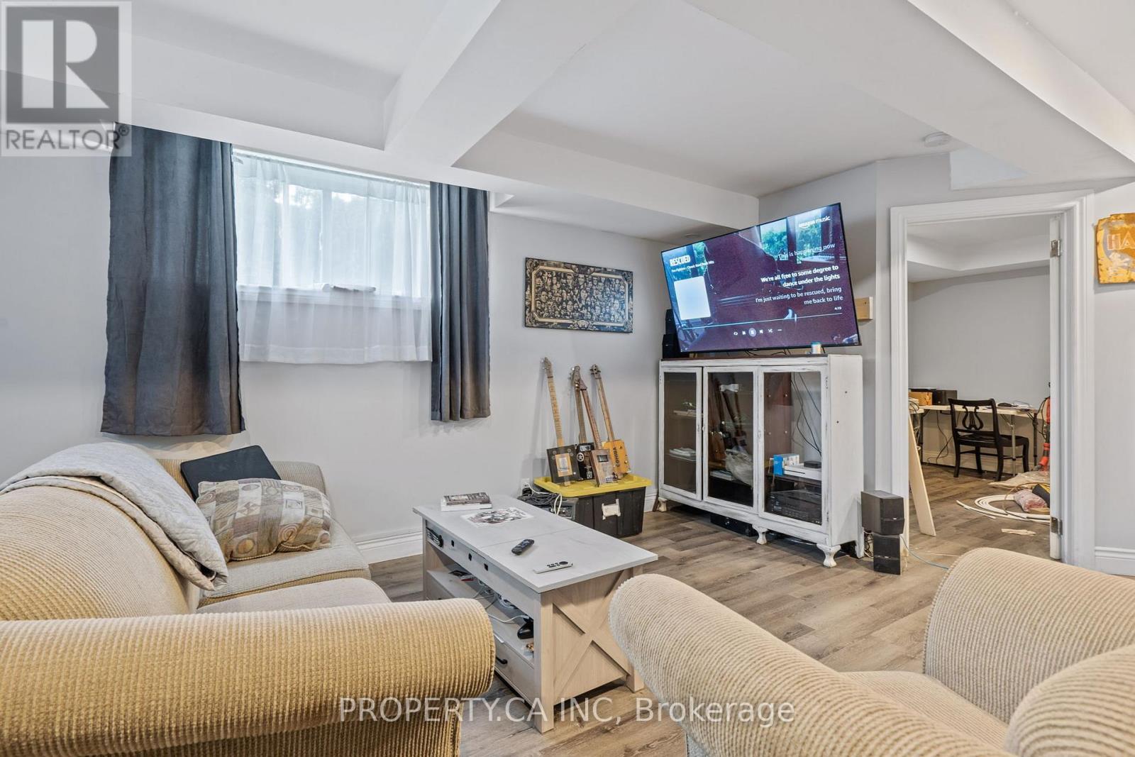190 Ann Street, North Middlesex (Parkhill), ON - Indoor