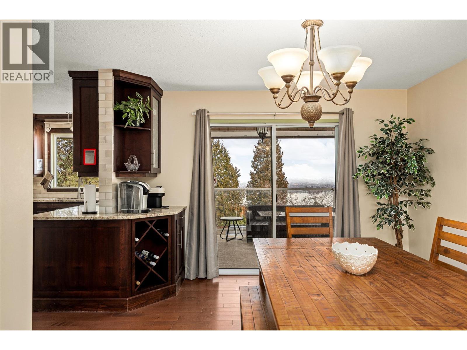 2152 Alexander Place, Westbank, BC - Indoor Photo Showing Dining Room
