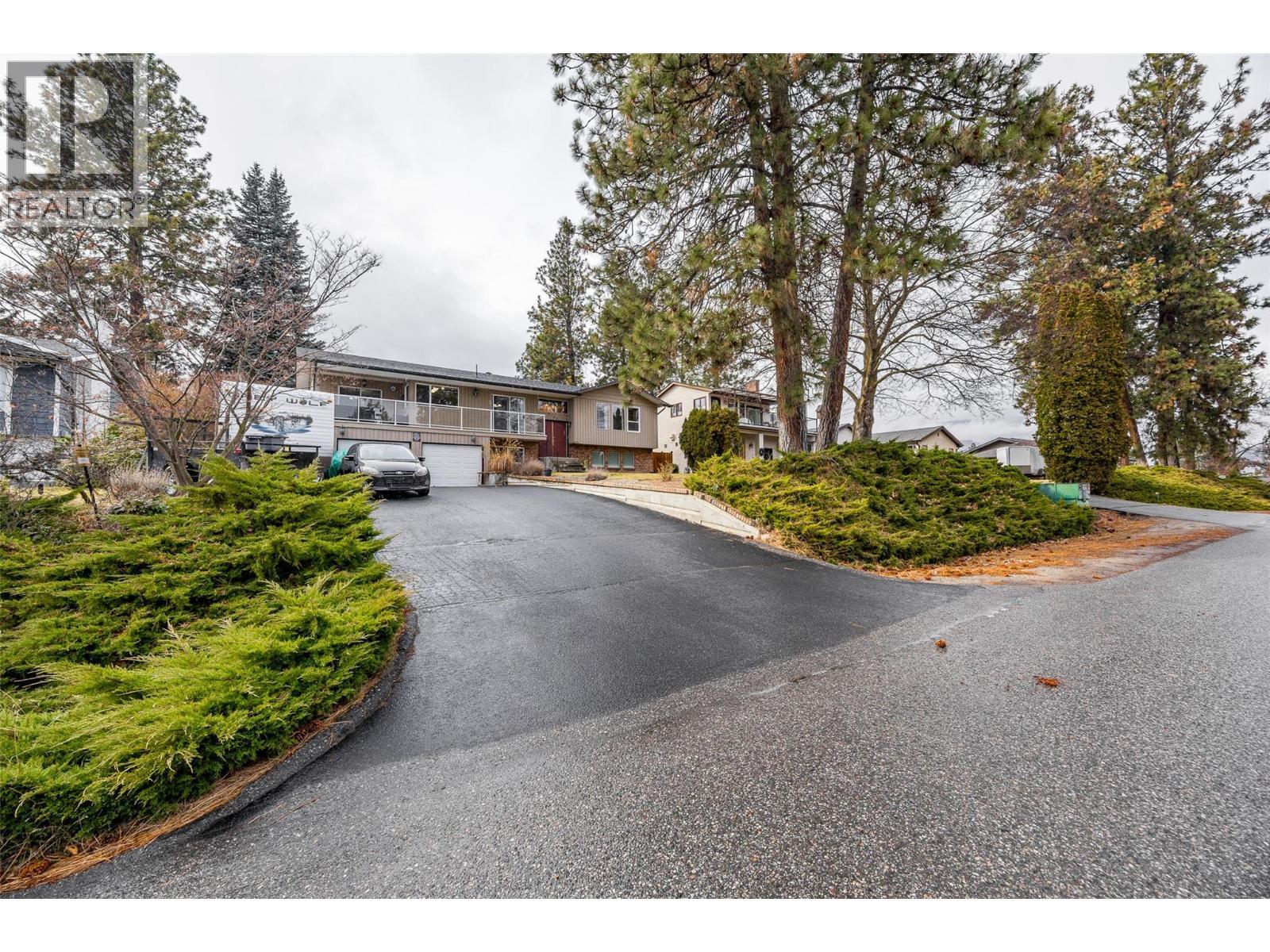 2152 Alexander Place, Westbank, BC - Outdoor