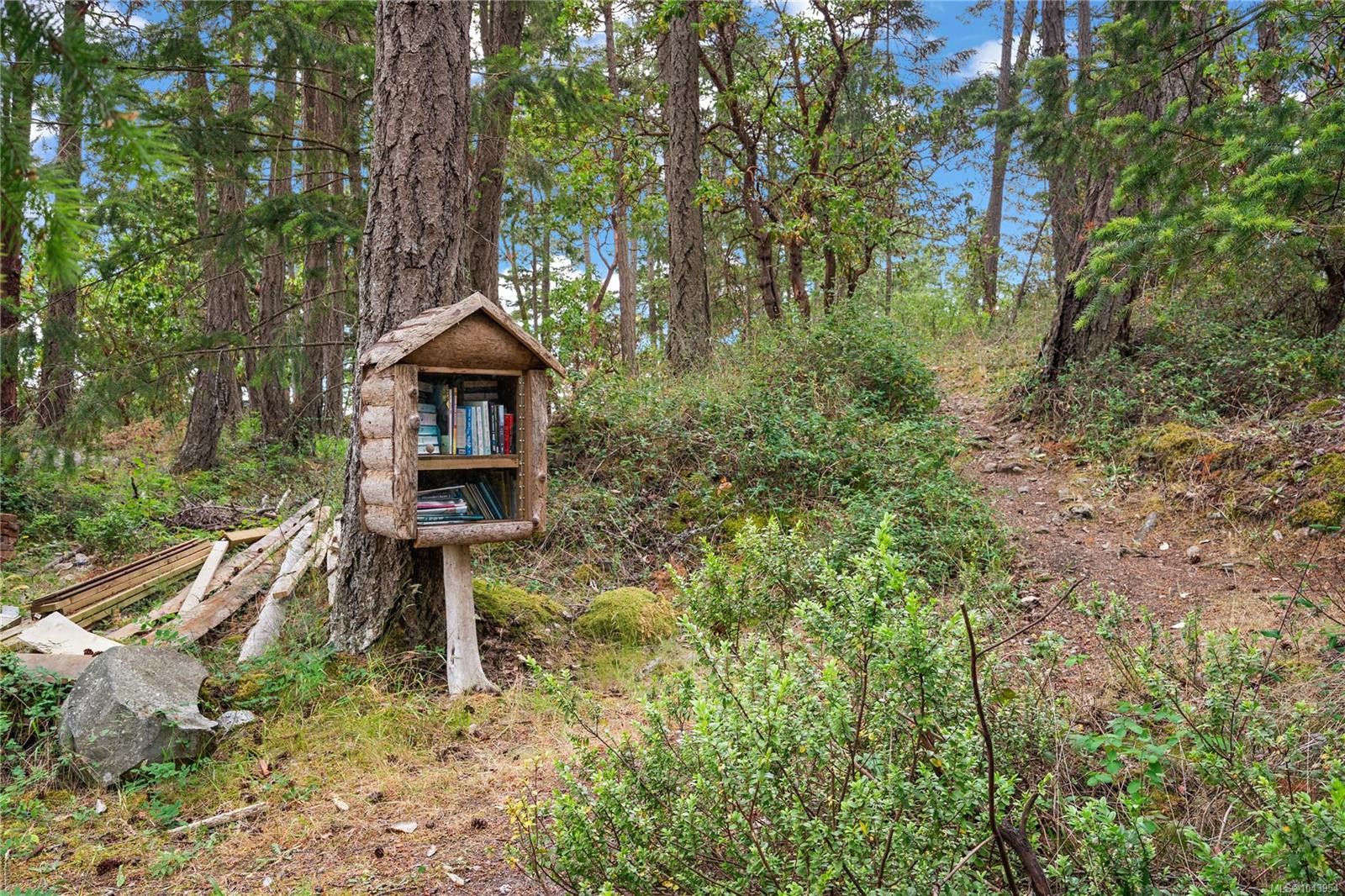 14 Secret Island, Prevost Island, BC