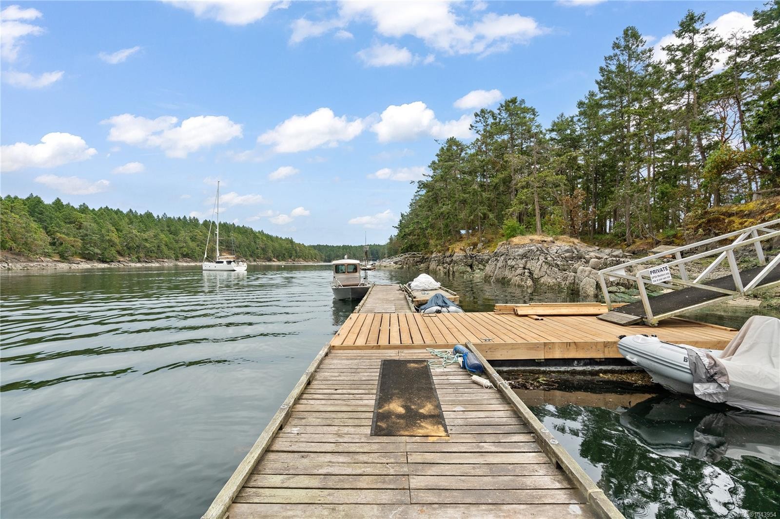14 Secret Island, Prevost Island, BC
