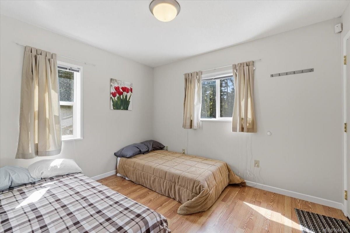 2212 Burgoyne Rd, Coombs, BC