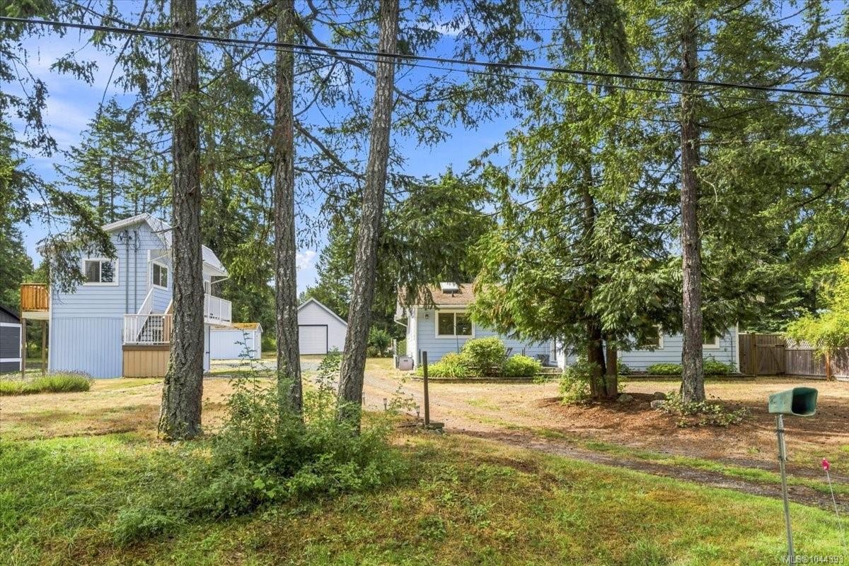 2212 Burgoyne Rd, Coombs, BC