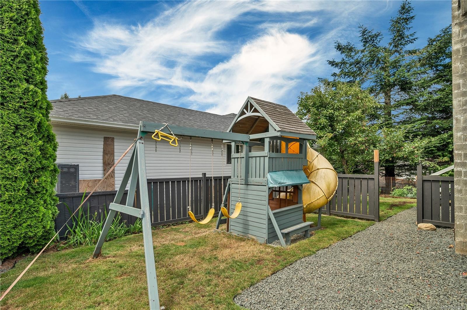 860 Nicholls Rd, Campbell River, BC