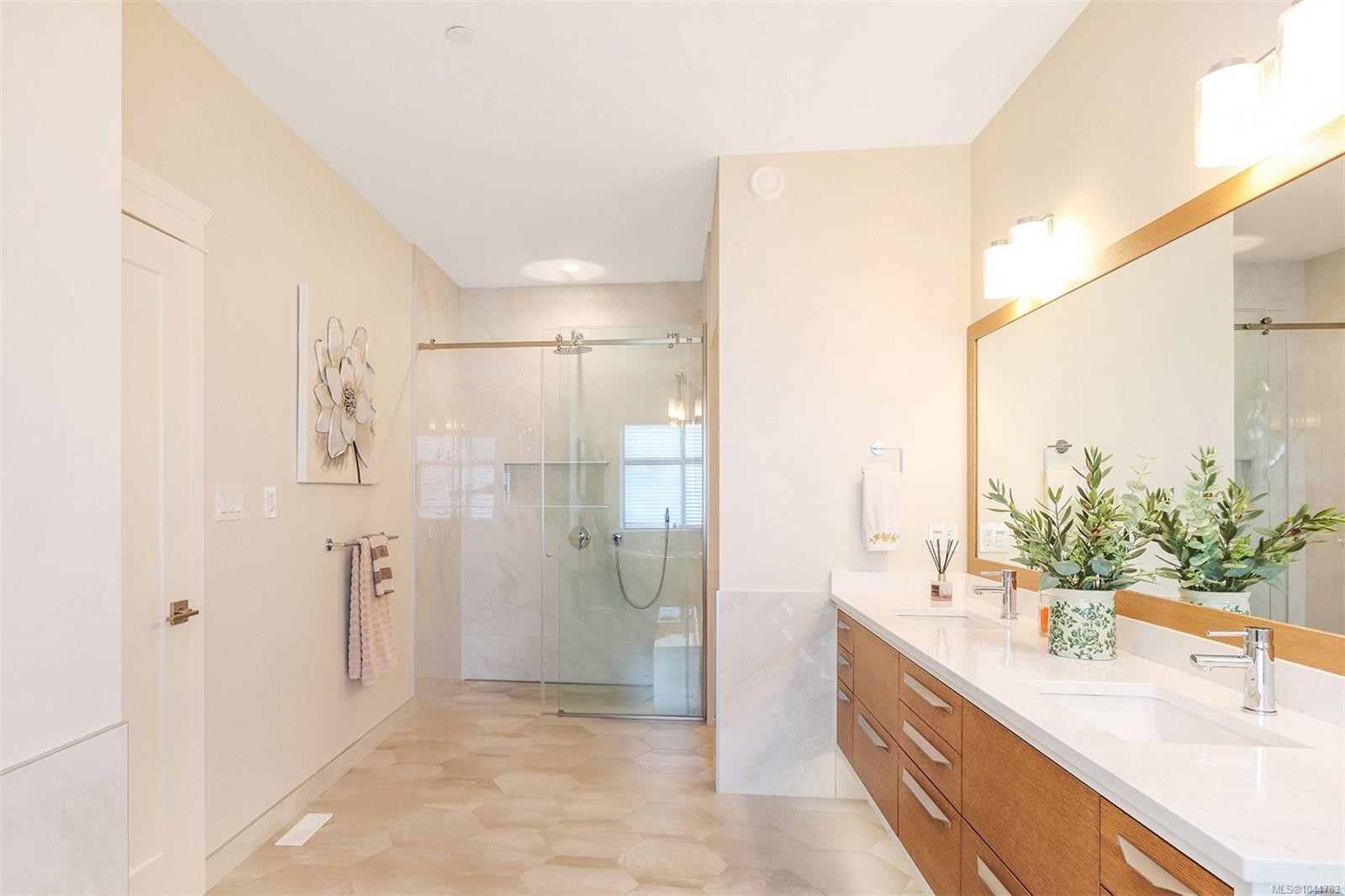 3232 Majestic Dr, Courtenay, BC