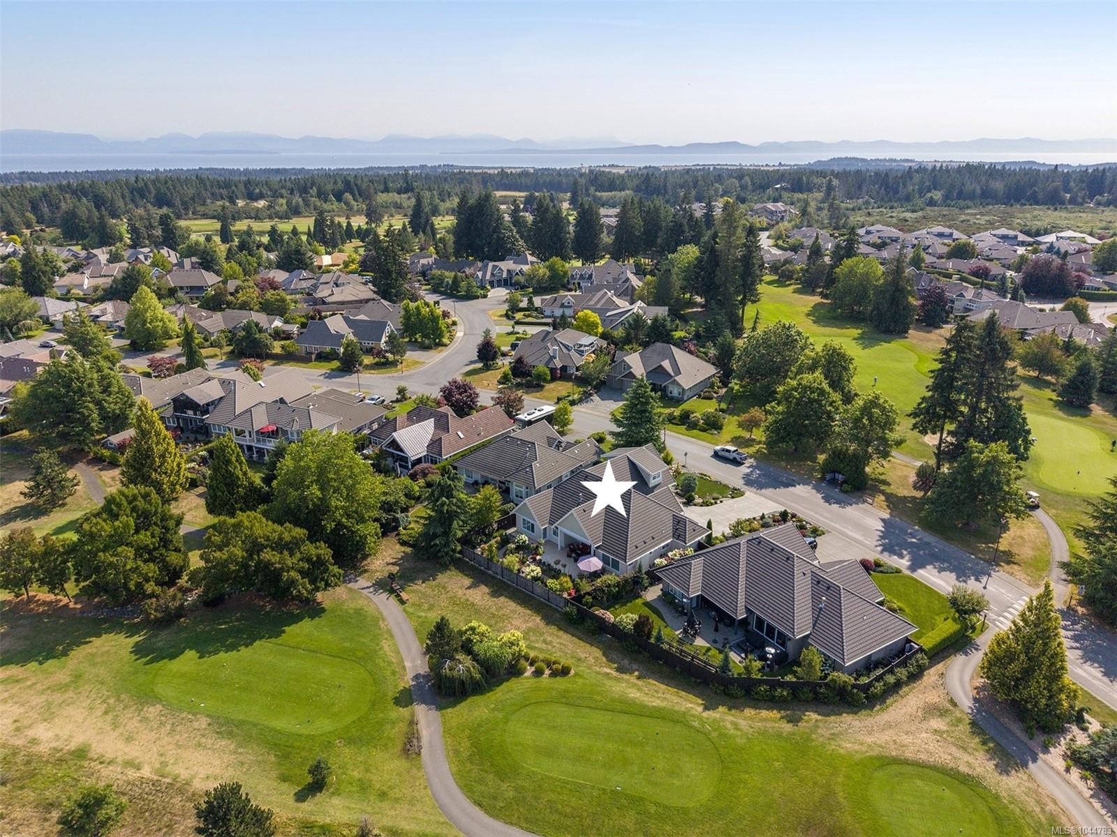3232 Majestic Dr, Courtenay, BC