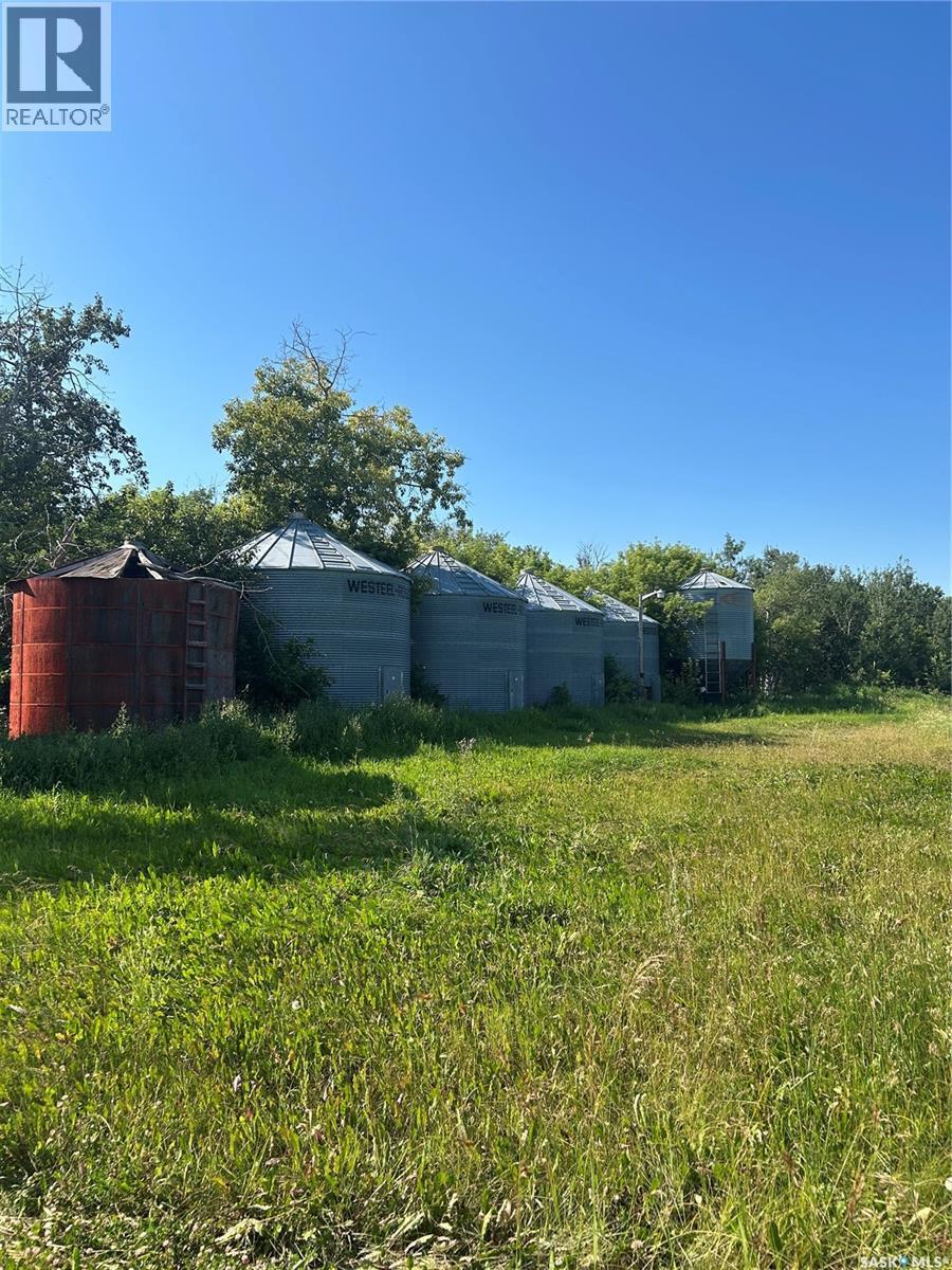 Bjerke Acreage, Kellross Rm No. 247, SK - Outdoor
