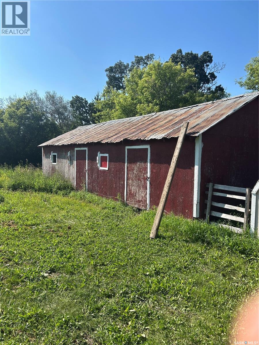 Bjerke Acreage, Kellross Rm No. 247, SK - Outdoor