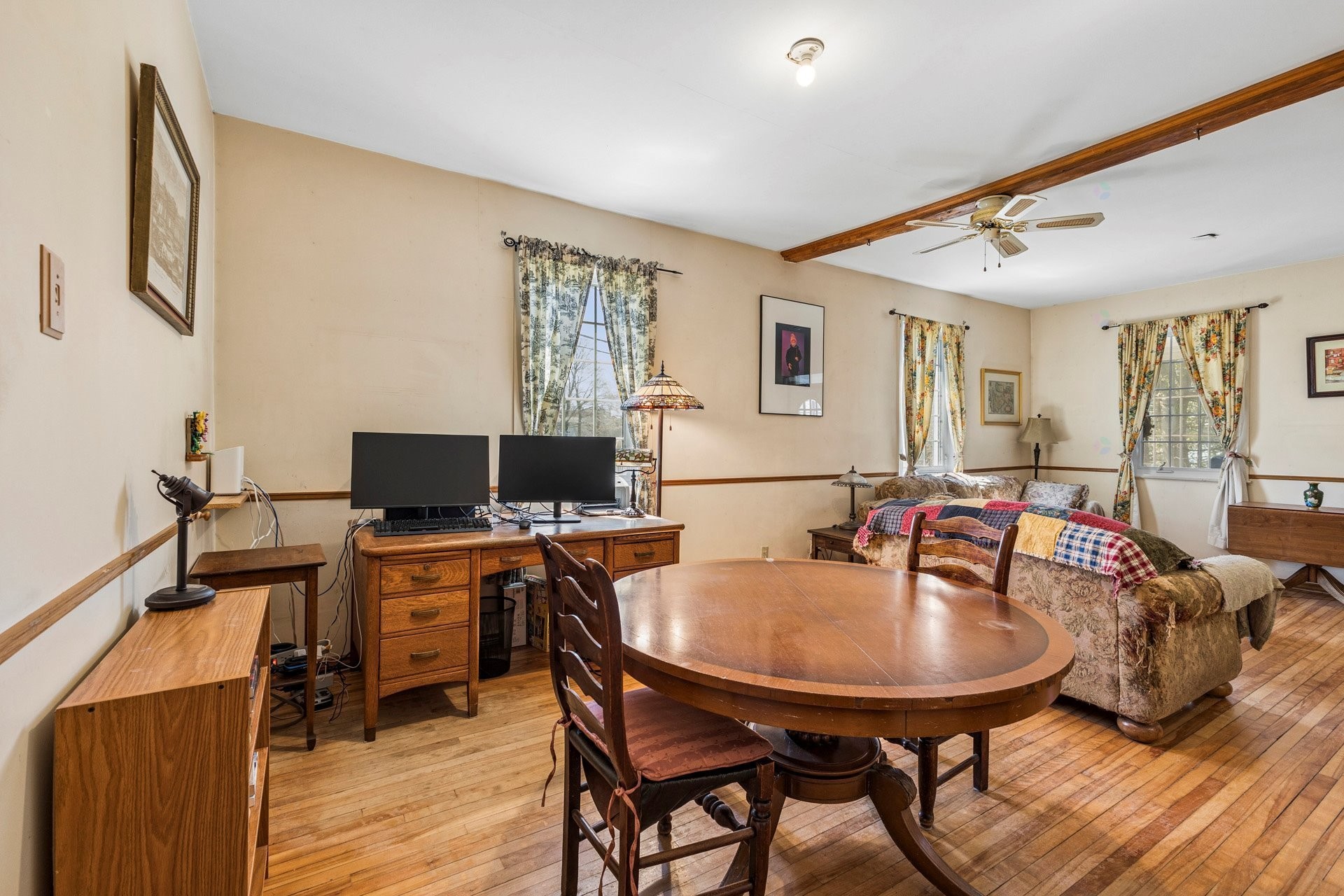 Dining Room - 25 Av. Queen, Pointe-Claire, QC - Indoor