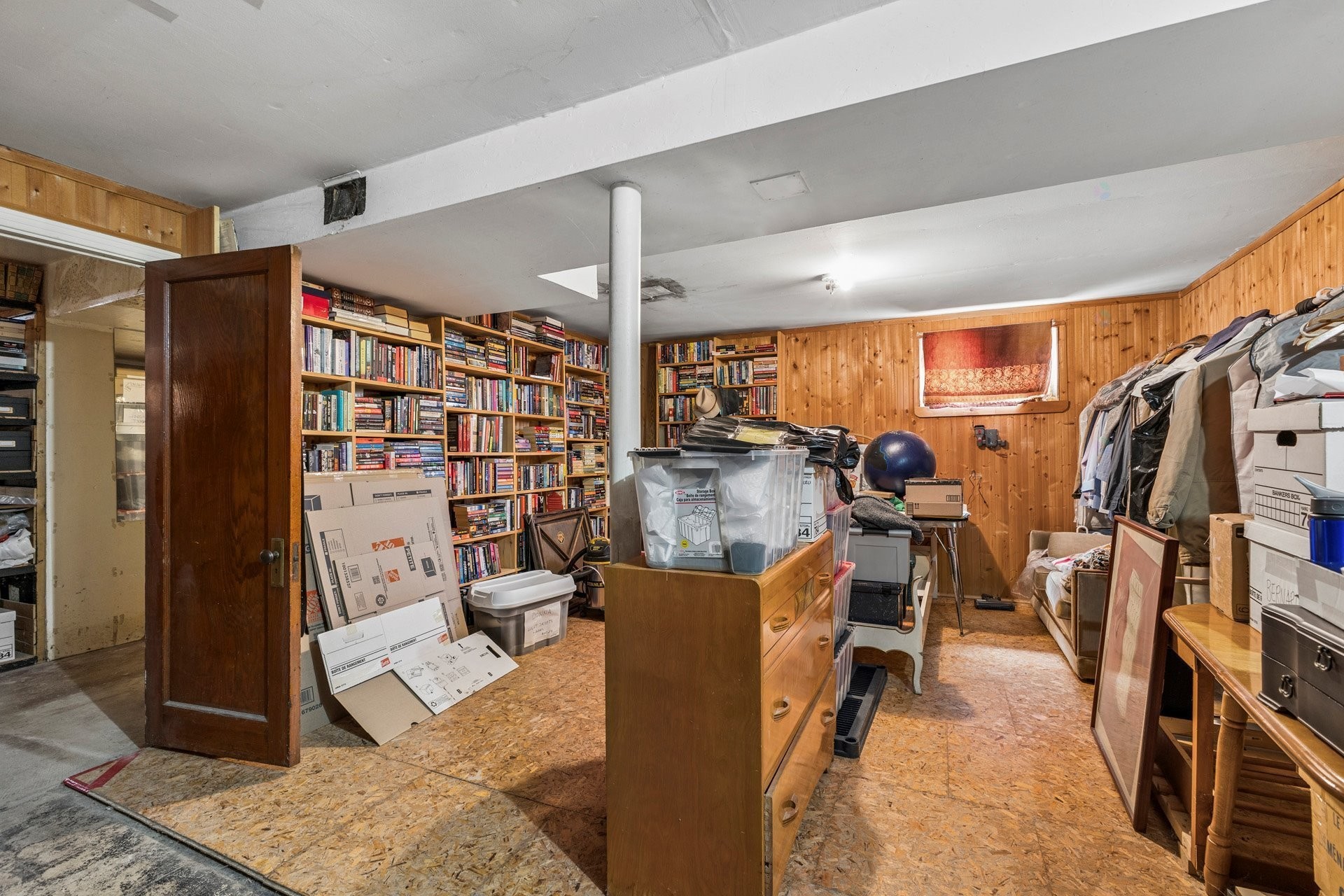 Basement - 25 Av. Queen, Pointe-Claire, QC - Indoor