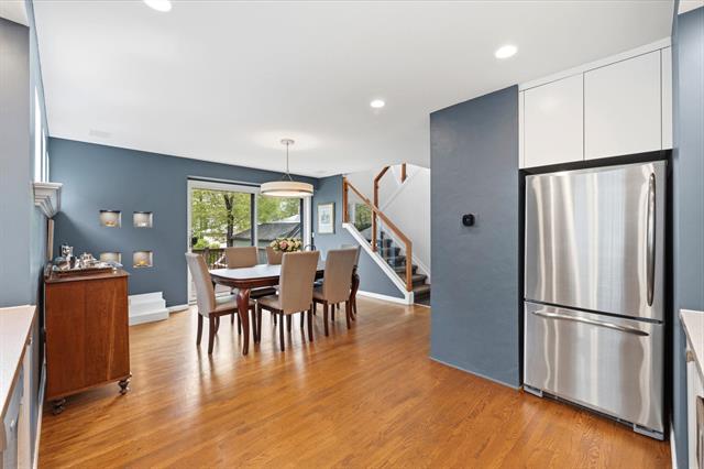 1324 Wellington Cr, Winnipeg, MB - Indoor