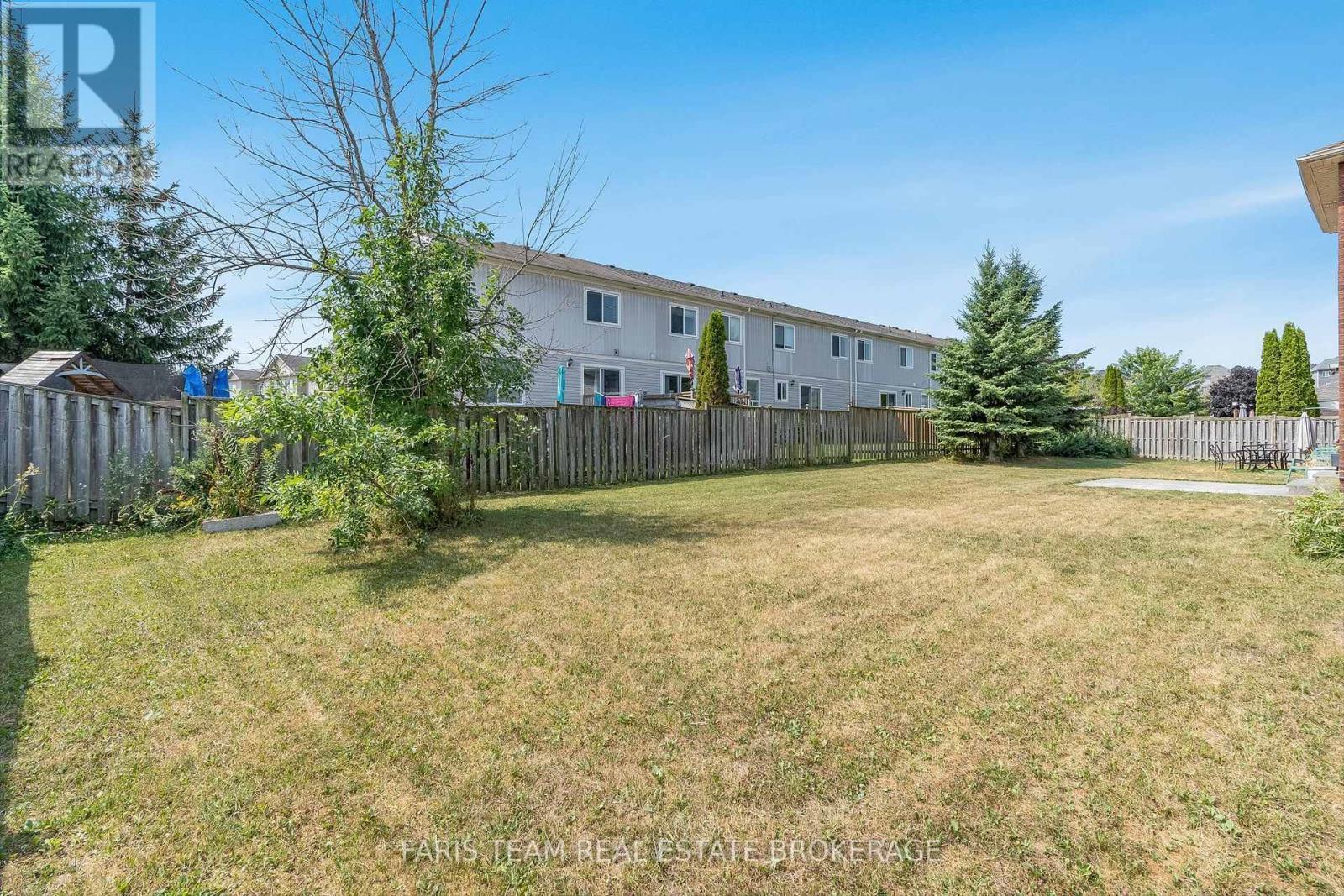 2 Vanessa Drive, Orillia, ON - Outdoor