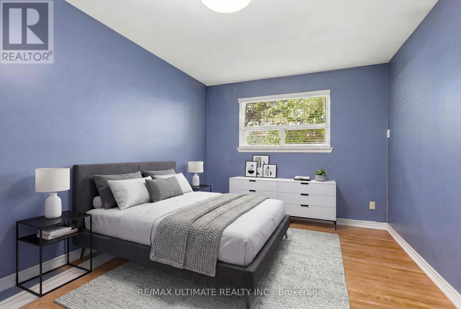 48 Venetian Crescent, Toronto, ON - Indoor Photo Showing Bedroom