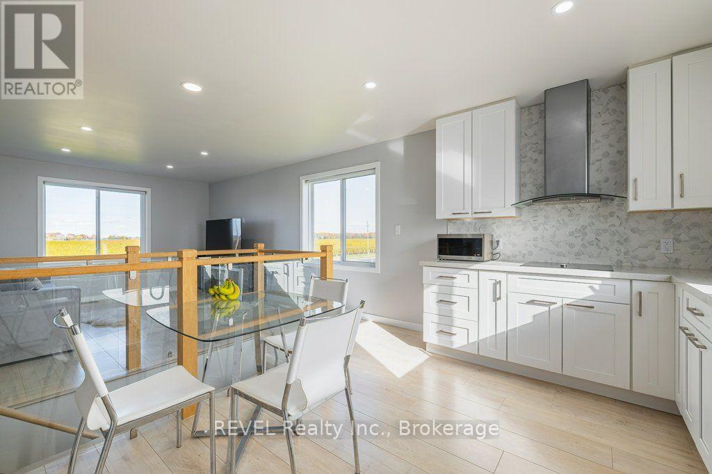165 East West Line, Niagara-On-The-Lake (Lakeshore), ON - Indoor
