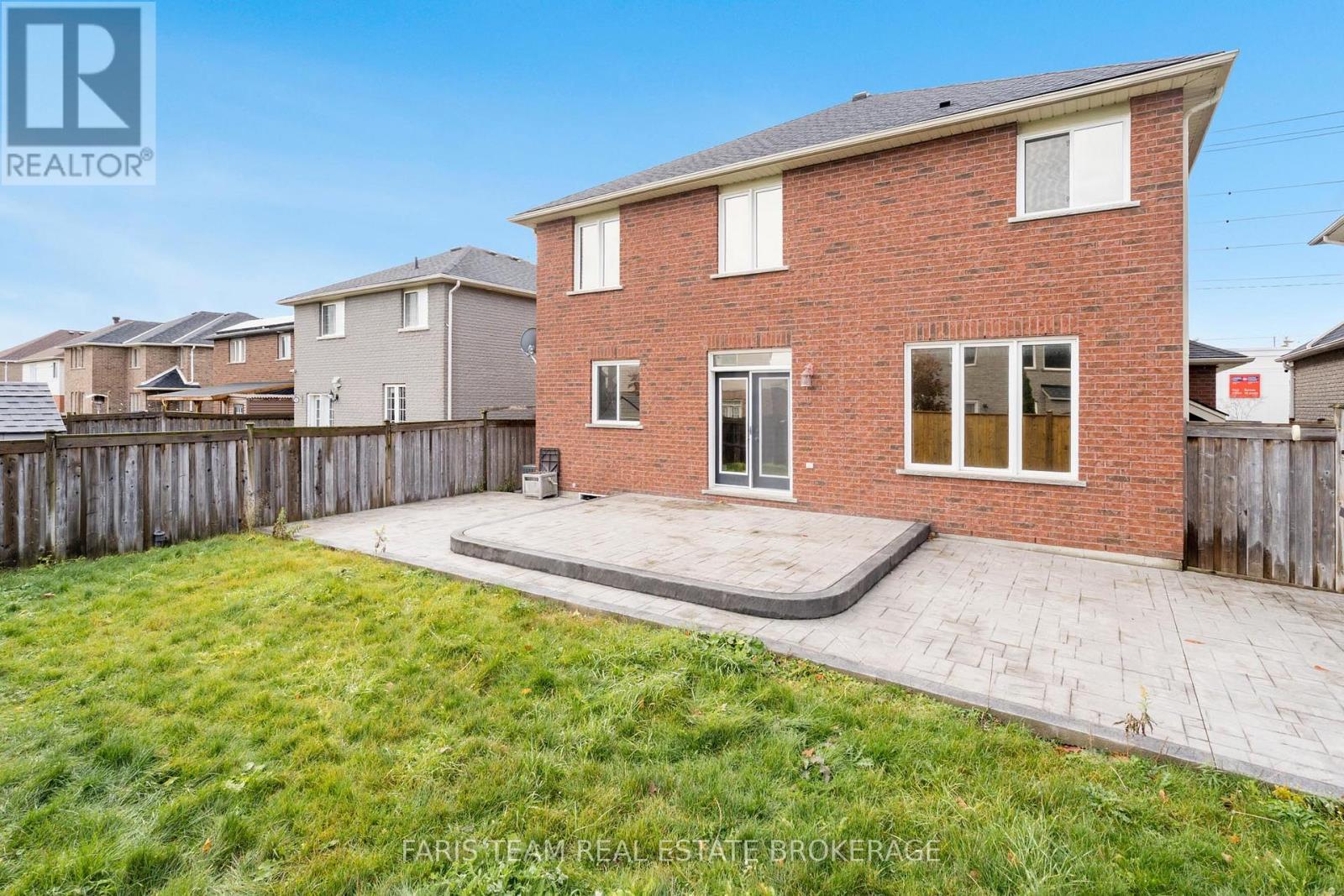 3 Prince William Way, Barrie, ON - Outdoor With Exterior