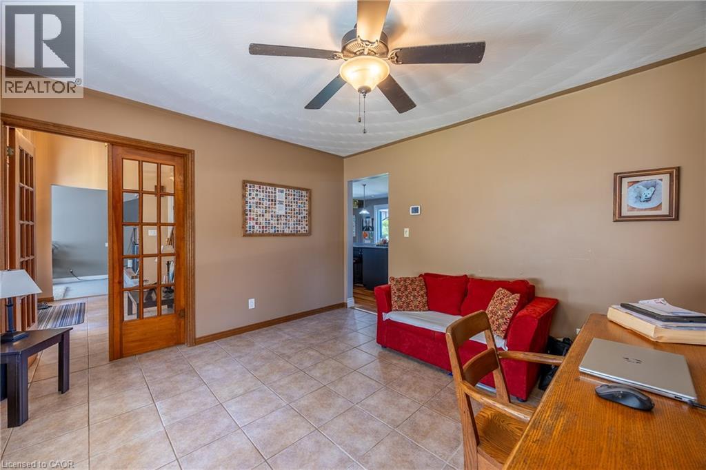 14 Prospect Street, Port Dover, ON - Indoor