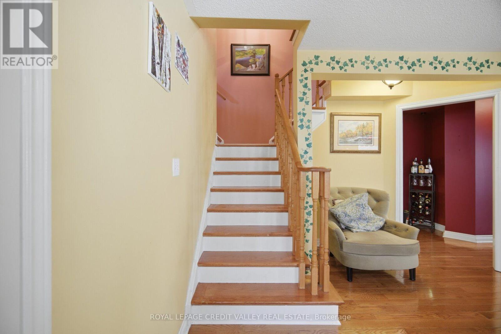 8 Pressed Brick Drive, Brampton, ON - Indoor Photo Showing Other Room